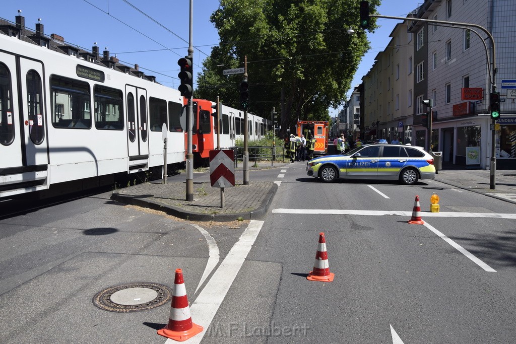 VU Roller KVB Bahn Koeln Luxemburgerstr Neuenhoefer Allee P010.JPG - Miklos Laubert